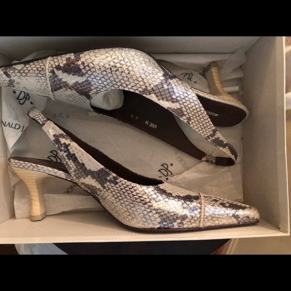 Low Heel Out Donald Pliner Shoe